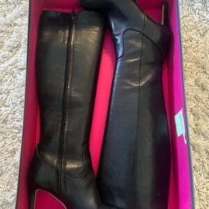Vince Camuto Elegant Black Knee-High Women's Boots